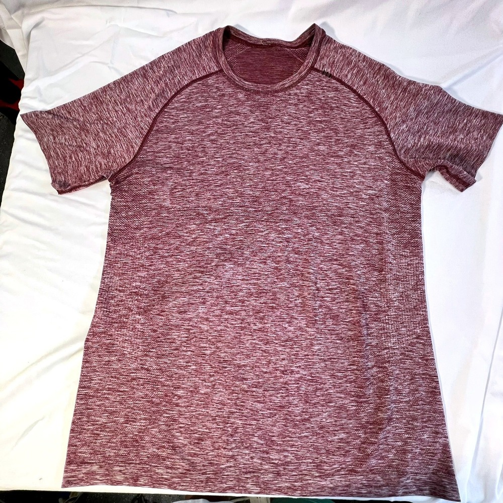 Lululemon Metal Vent Tech Short Sleeve Shirt Maroon Heather Mens Large